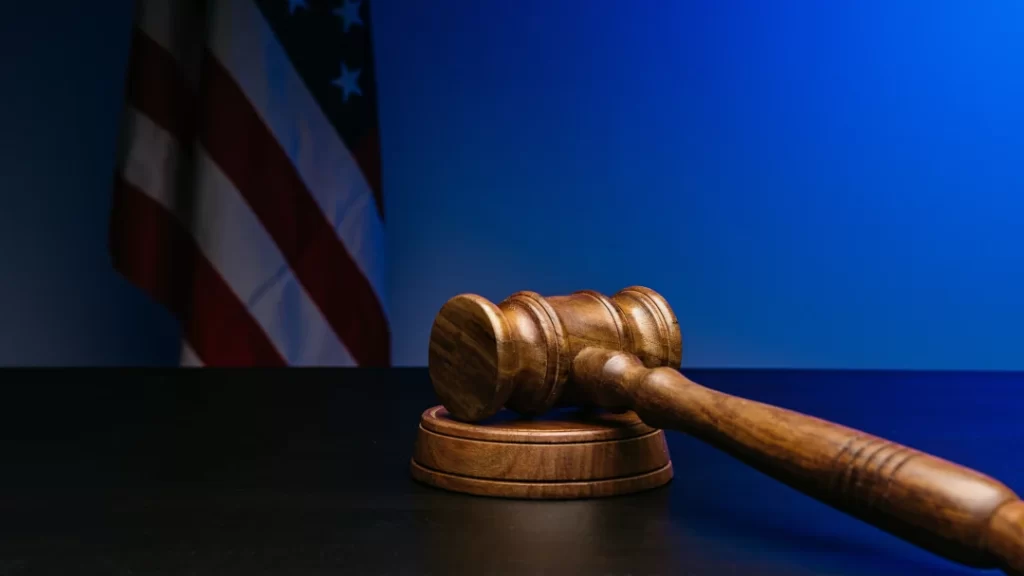 gavel-and-american-flag